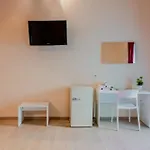 Etesia Nocleg ze śniadaniem 3*