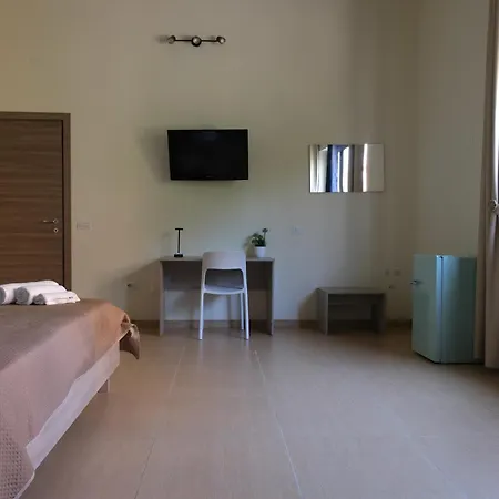 Etesia Bed & Breakfast 4*
