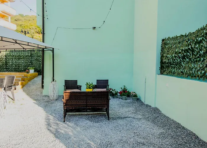 住宿加早餐酒店 Etesia 3*