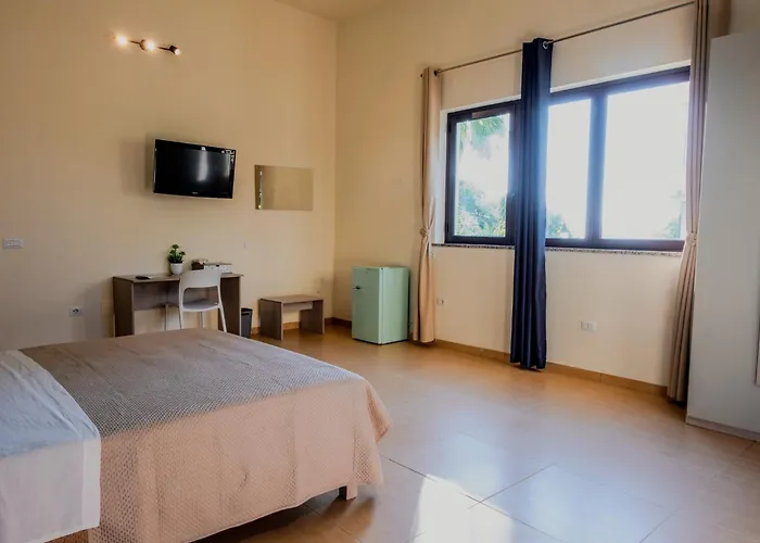 Etesia 住宿加早餐酒店 维博瓦伦蒂亚